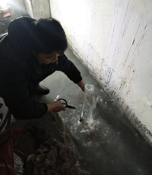 保定顺平县防水堵漏